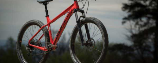 Meilleurs VTT á moins de 1500 euros – Les TOP 4 Choix