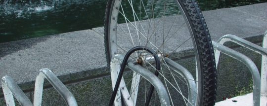 Comment Bien Attacher Son Vélo + Guide d’achat